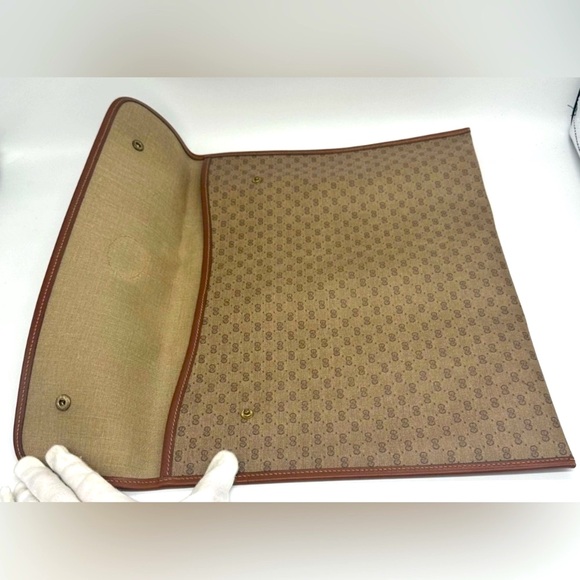 ‼️SOLD‼️GUCCI MICRO GG MONOGRAM MENS LAPTOP POUCH - Picture 2 of 5